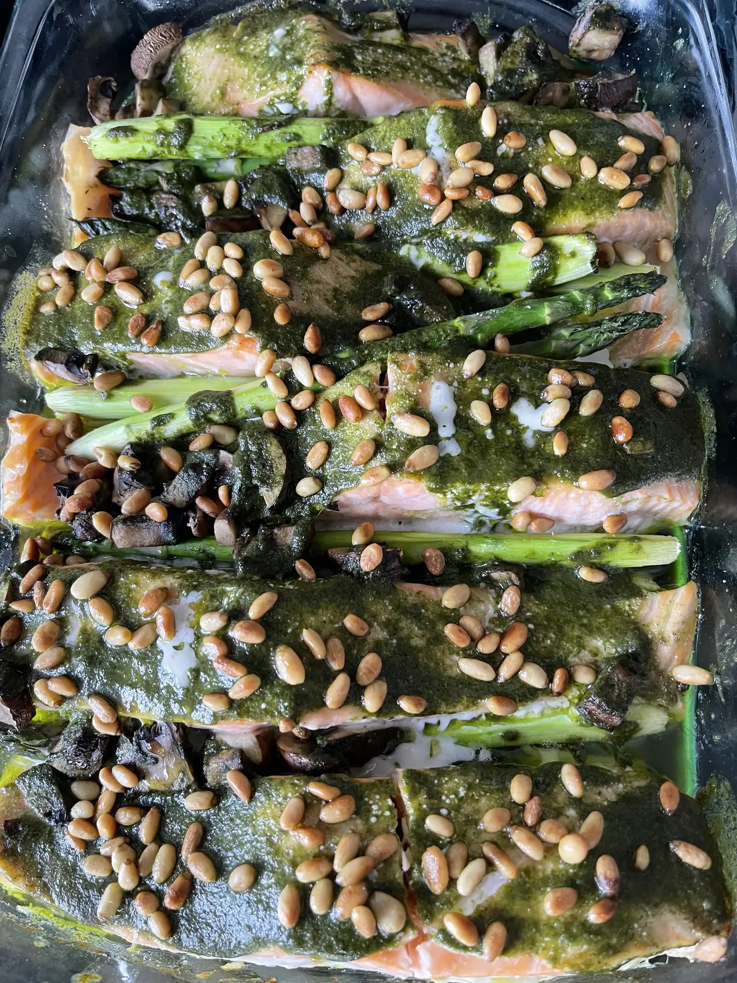 Pesto Salmon – Mindfullymommy
